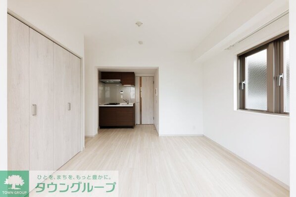 レジディア世田谷若林の物件内観写真